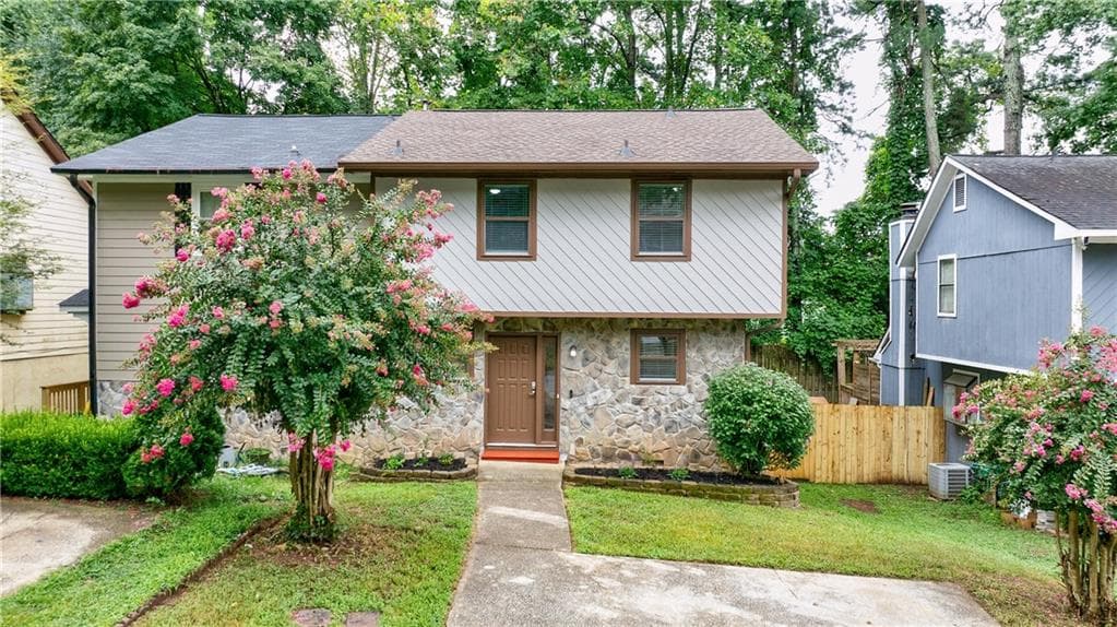 2 bedroom, 2 bathroom, 1,232 sq ft townhouse for rent at 1248 Falling Water Drive, Smyrna, GA 30080 for $1,895 a month — photo 1 of 36