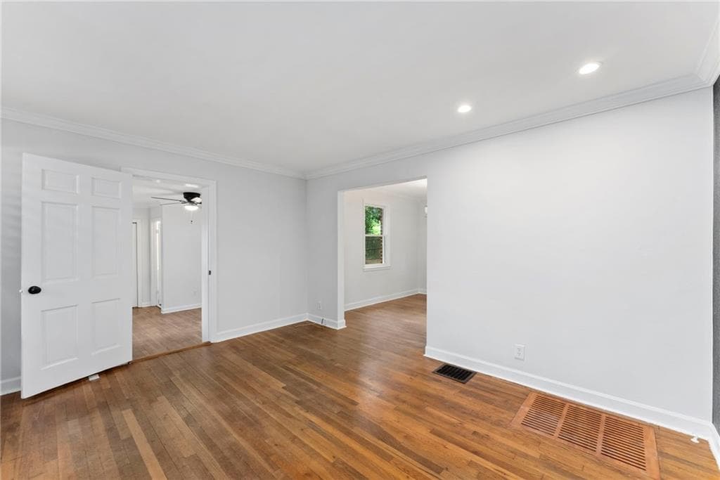 3 bedroom, 2 bathroom, 1,238 sq ft townhouse under contract at 842 Argonne Avenue, Atlanta, GA 30308 — photo 7