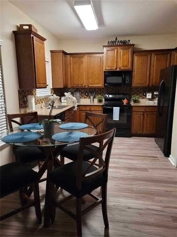 3 bedroom, 3 bathroom, 1,808 sq ft townhouse for rent at 472 Tufton Trail, Atlanta, GA 30354 for $2,195 a month — photo 6