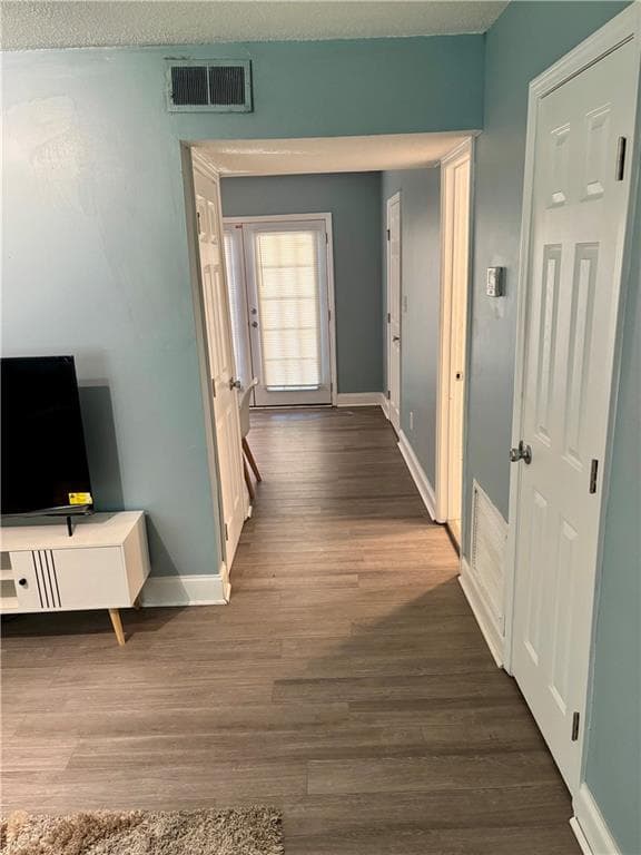 3 bedroom, 2 bathroom, 1,134 sq ft condominium for sale at 13 Peyton Place, Atlanta, GA 30311 — photo 8