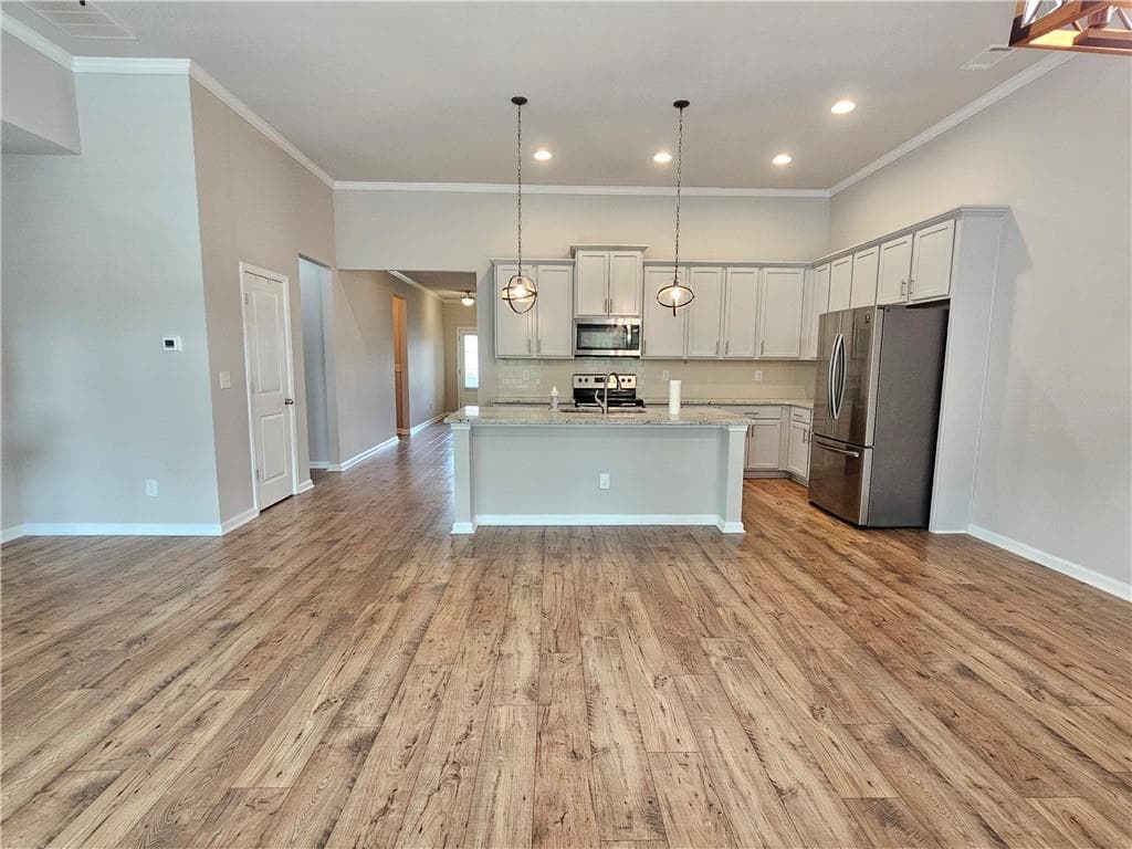 3 bedroom, 2 bathroom, 1,691 sq ft single family residence for rent at 5414 Town Square Way, Flowery Branch, GA 30542 for $2,400 a month — photo 4