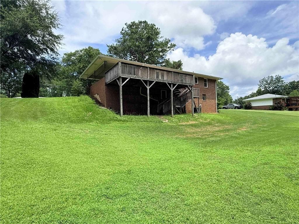 3 bedroom, 2 bathroom, 1,392 sq ft single family residence for sale at 59 James Street, Tallapoosa, GA 30176 — photo 3