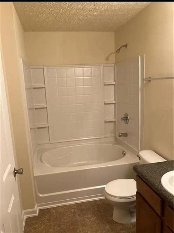 3 bedroom, 2 bathroom, 1,232 sq ft condominium for sale at 1303 Fairington Club Drive, Lithonia, GA 30038 — photo 6
