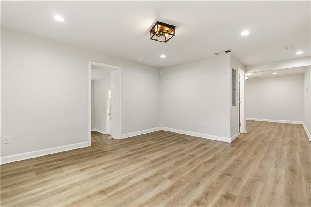 3 bedroom, 3 bathroom, 1,754 sq ft single family residence for sale at 3920 Jailette Road, College Park, GA 30349 — photo 8