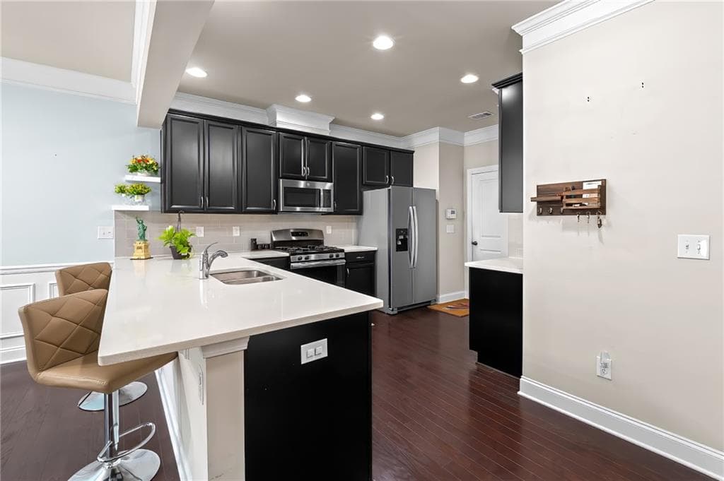 4 bedroom, 3 bathroom, 1,776 sq ft townhouse for sale at 2573 Parkwood Cove Drive, Atlanta, GA 30340 — photo 6