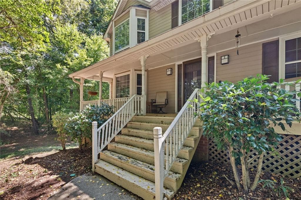 4 bedroom, 3 bathroom, 3,864 sq ft single family residence for sale at 4162 Riverdale Drive, Snellville, GA 30039 — photo 5
