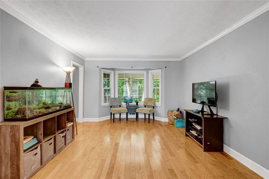 4 bedroom, 3 bathroom, 3,864 sq ft single family residence for sale at 4162 Riverdale Drive, Snellville, GA 30039 — photo 9