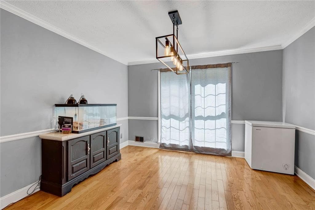 4 bedroom, 3 bathroom, 3,864 sq ft single family residence for sale at 4162 Riverdale Drive, Snellville, GA 30039 — photo 10