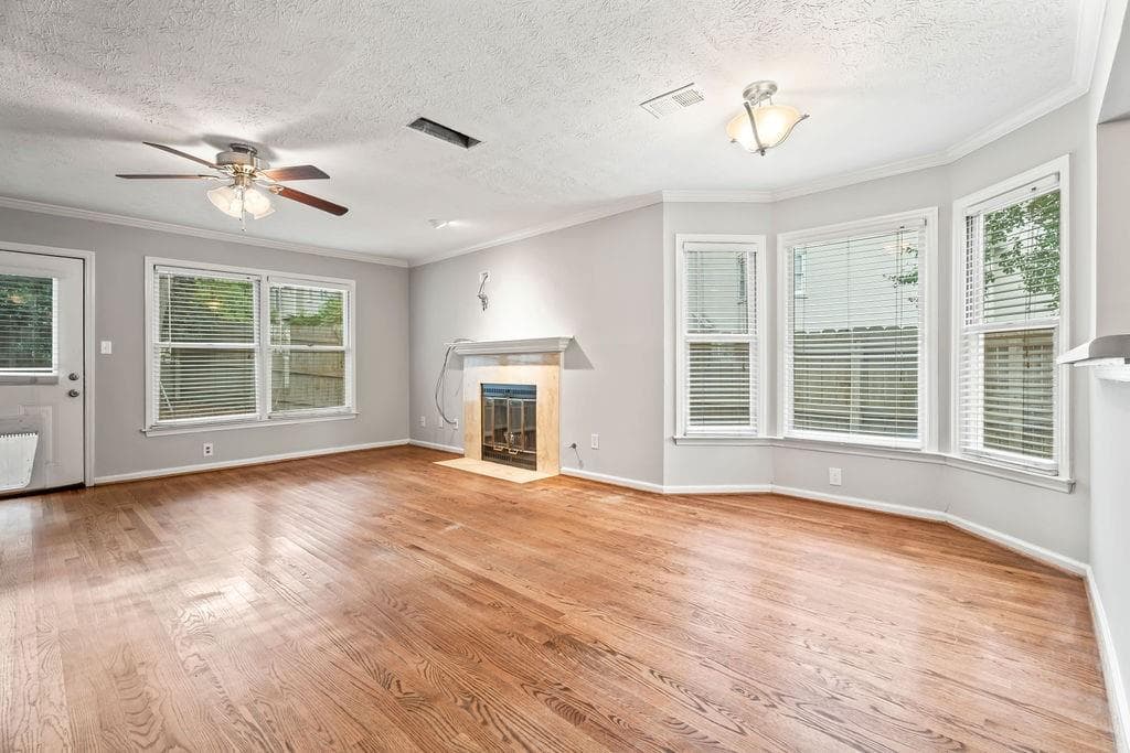 2 bedroom, 3 bathroom, 1,252 sq ft townhouse for sale at 502 Defoors Landing, Atlanta, GA 30318 — photo 8