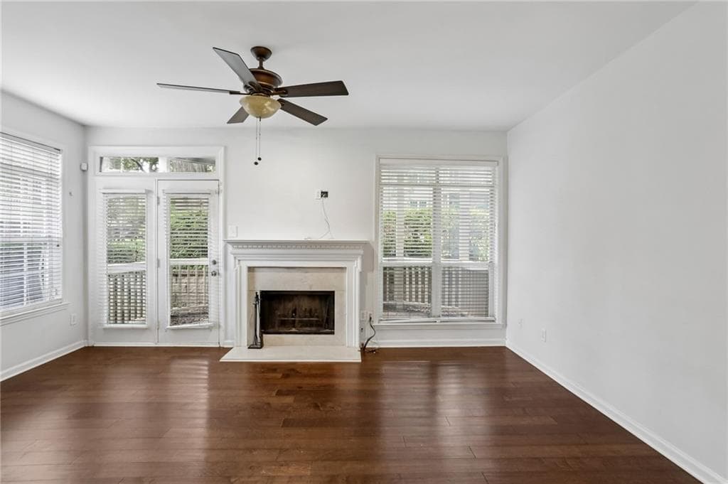 2 bedroom, 1 bathroom, 1,070 sq ft condominium for sale at 1513 Mcgill Park Avenue, Atlanta, GA 30312 — photo 2