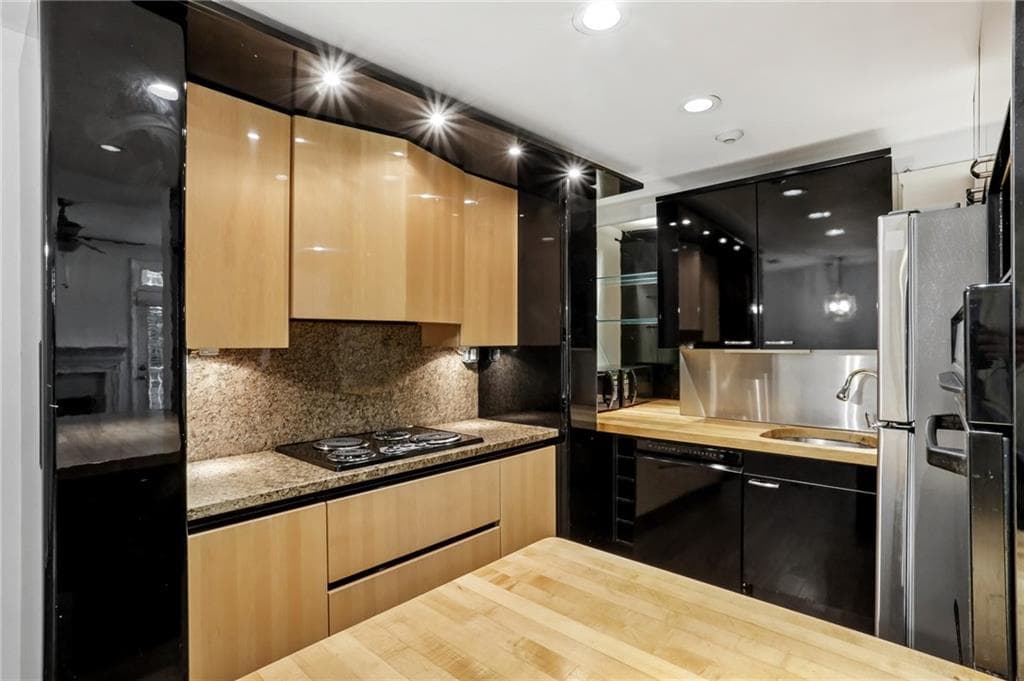 2 bedroom, 1 bathroom, 1,070 sq ft condominium for sale at 1513 Mcgill Park Avenue, Atlanta, GA 30312 — photo 7
