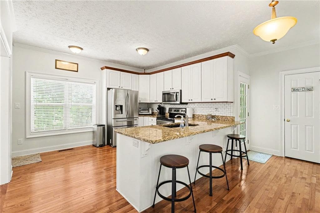 4 bedroom, 4 bathroom, 2,817 sq ft single family residence under contract at 21 Blaze Court, Palmetto, GA 30268 — photo 10