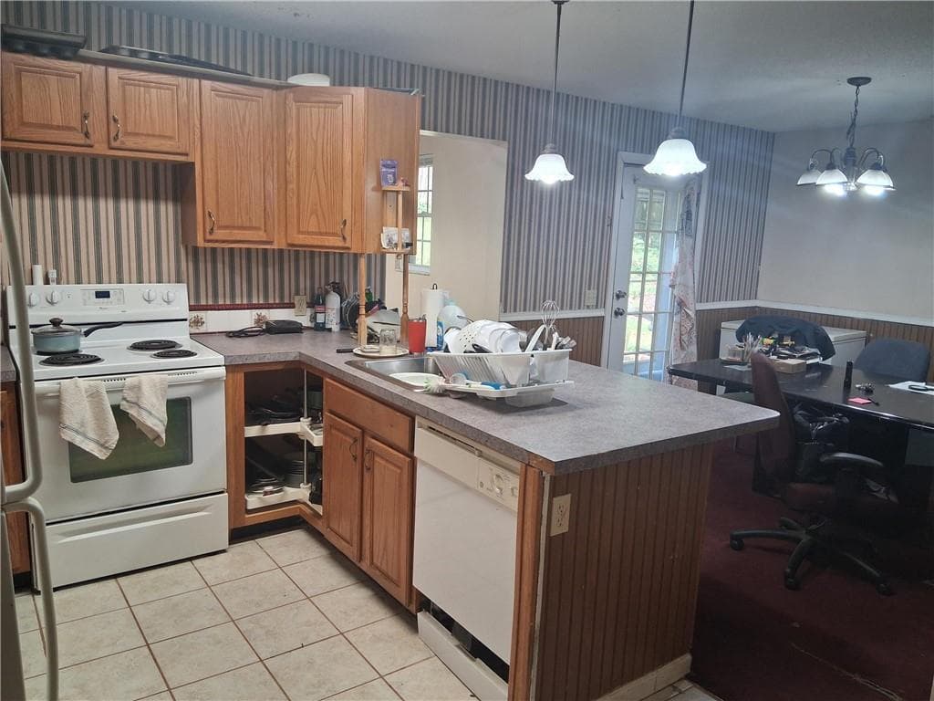 3 bedroom, 2 bathroom, 1,476 sq ft single family residence for sale at 134 Old Draketown Pass, Temple, GA 30179 — photo 6