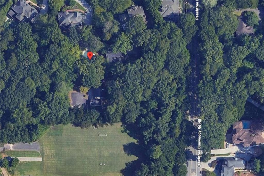 4 bedroom, 4 bathroom single family residence for sale at 3740 Peachtree Dunwoody Road, Atlanta, GA 30342 — photo 2
