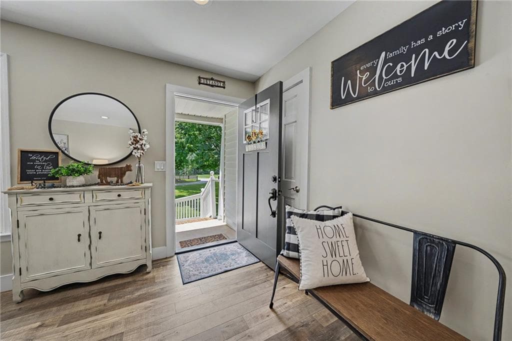 5 bedroom, 3 bathroom, 4,242 sq ft single family residence for sale at 851 Lacy Road, Canton, GA 30115 — photo 7