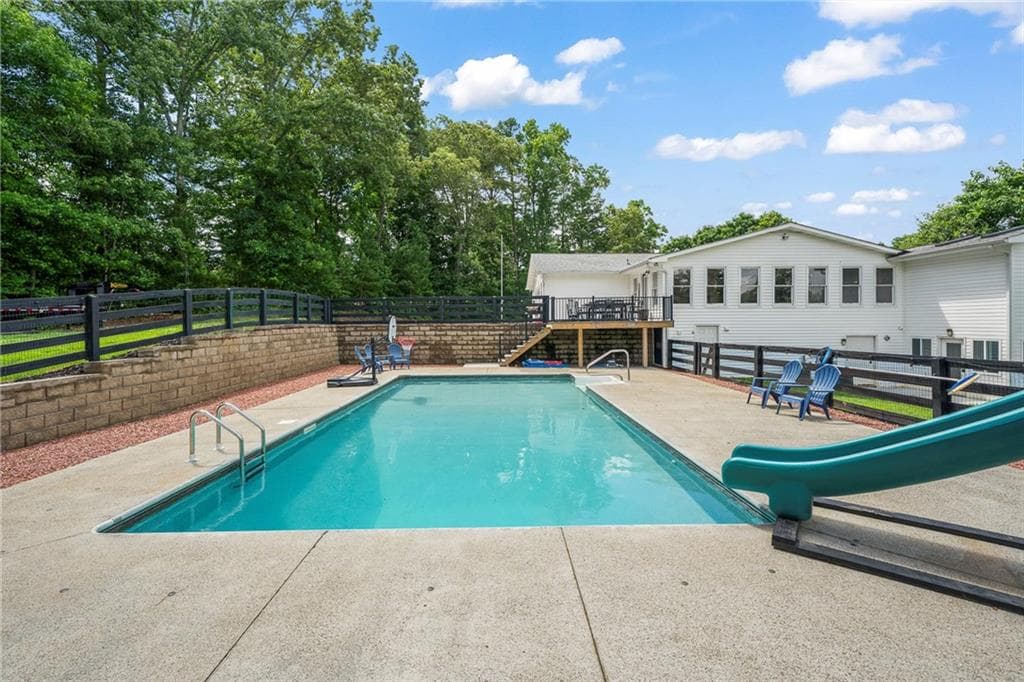 5 bedroom, 3 bathroom, 4,242 sq ft single family residence for sale at 851 Lacy Road, Canton, GA 30115 — photo 5
