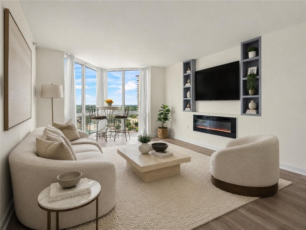 1 bedroom, 1 bathroom, 807 sq ft condominium for sale at 2870 Pharr Court South 1702, Atlanta, GA 30305 — photo 1 of 38
