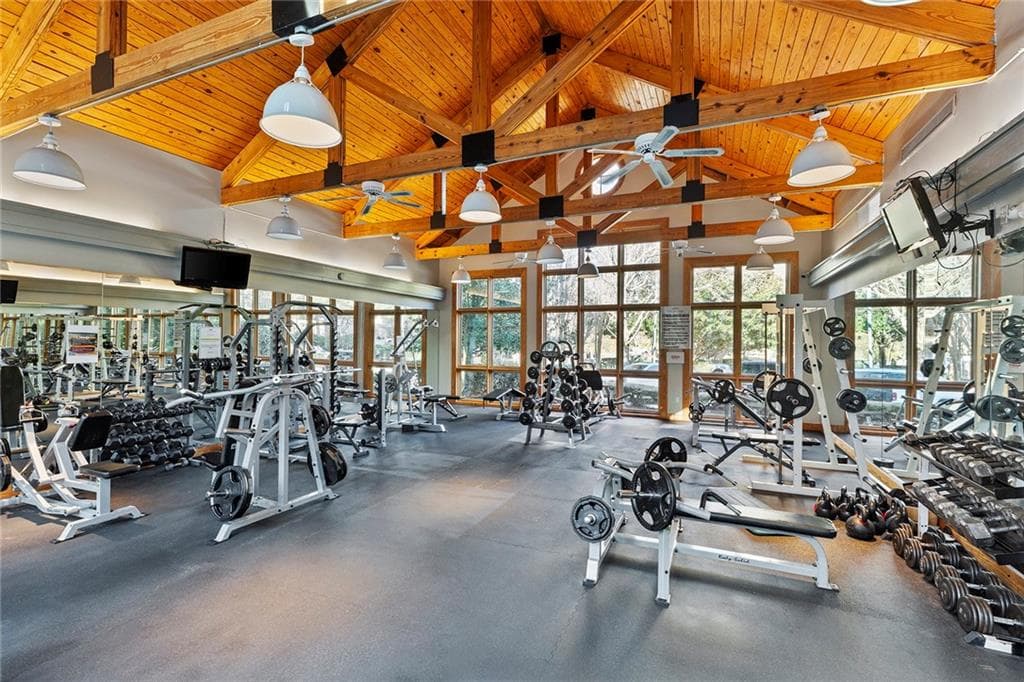 1 bedroom, 1 bathroom, 807 sq ft condominium for sale at 2870 Pharr Court South 1702, Atlanta, GA 30305 — photo 8