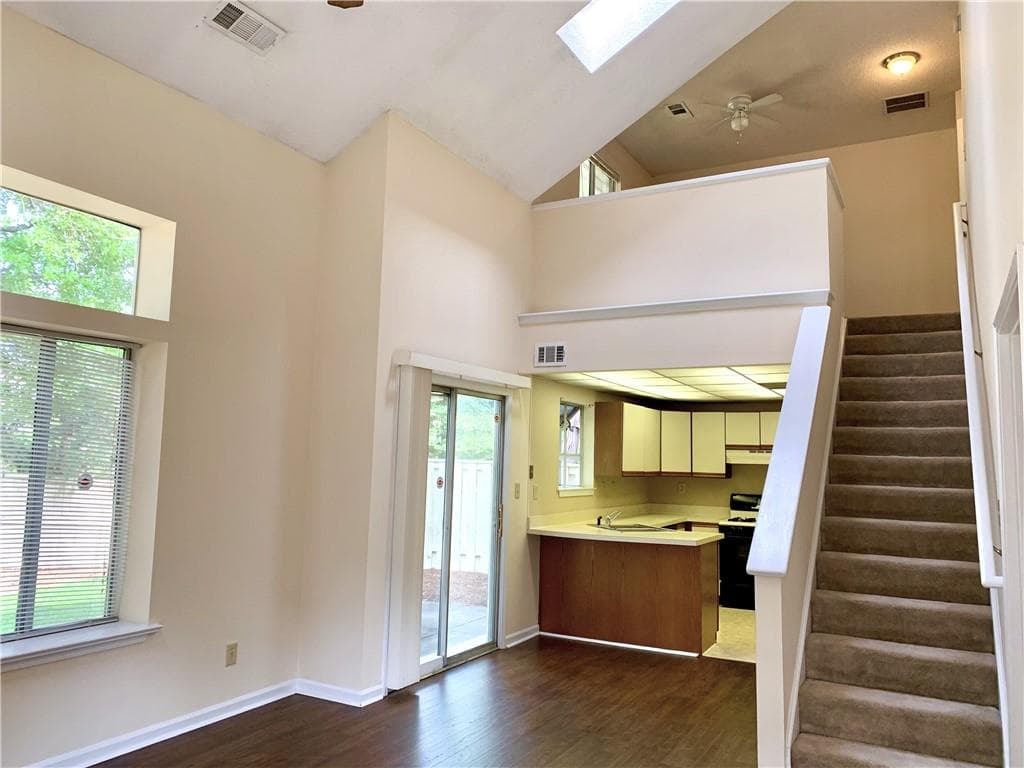 2 bedroom, 2 bathroom, 1,225 sq ft quadruplex for rent at 2665 Windy Hill Place C, Smyrna, GA 30080 for $1,795 a month — photo 3