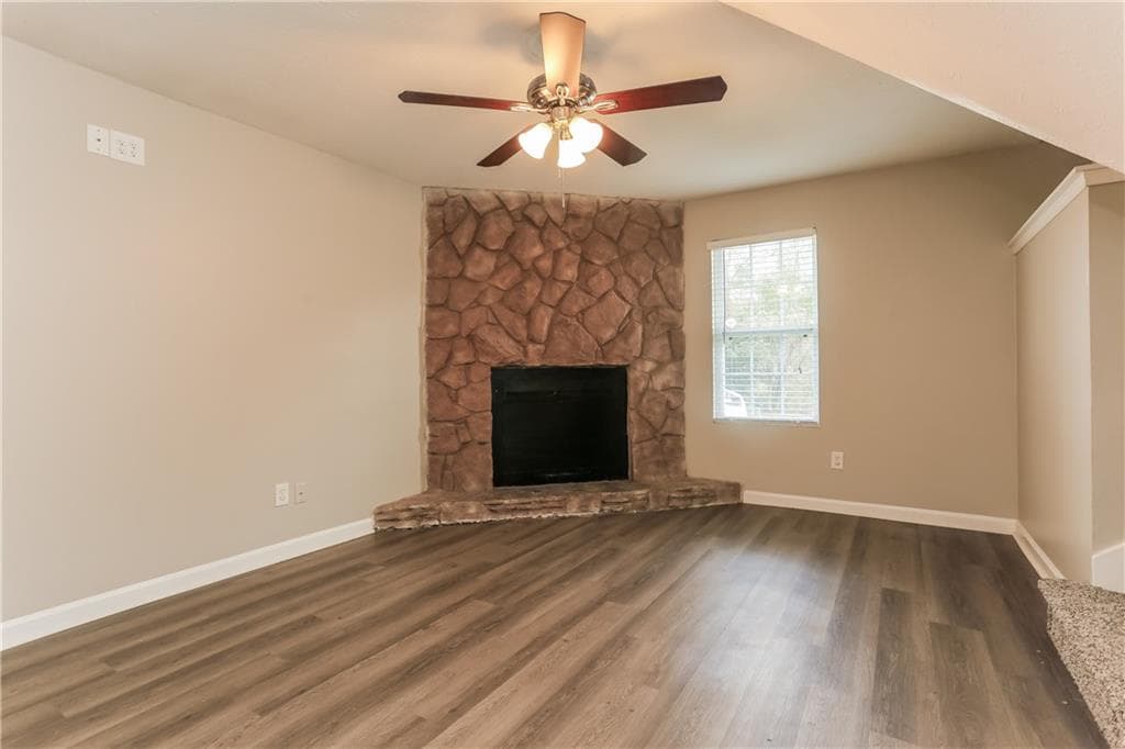 3 bedroom, 2 bathroom, 1,344 sq ft single family residence for rent at 4981 Galbraith Circle, Stone Mountain, GA 30088 for $1,690 a month — photo 4