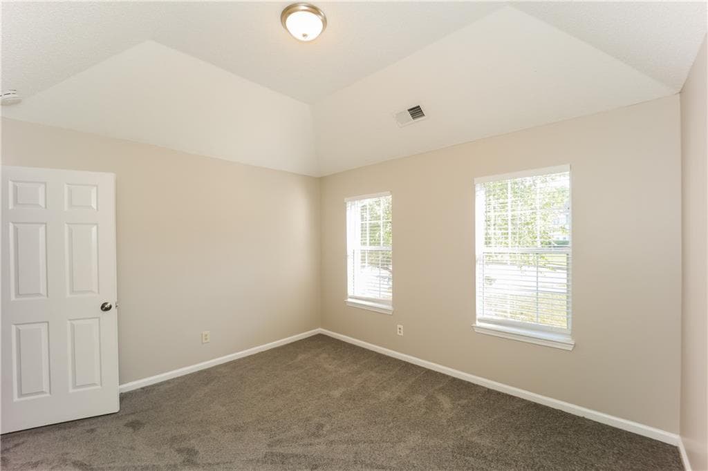 5 bedroom, 3 bathroom, 2,962 sq ft single family residence for rent at 5176 Round Table Drive, Ellenwood, GA 30294 for $2,640 a month — photo 7