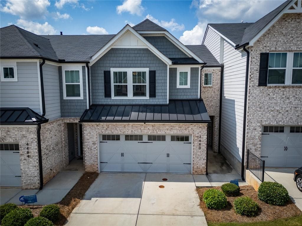 3 bedroom, 3 bathroom, 1,996 sq ft townhouse for sale at 4480 Treadle Road, Mableton, GA 30126 — photo 2