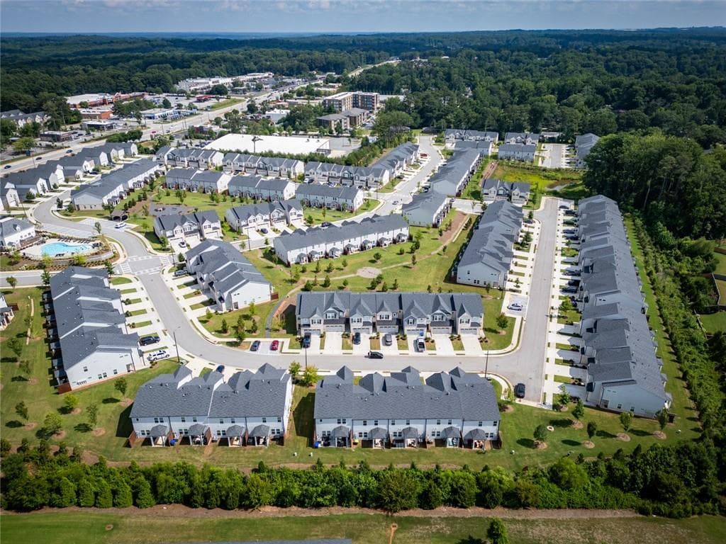 3 bedroom, 3 bathroom, 1,996 sq ft townhouse for sale at 4480 Treadle Road, Mableton, GA 30126 — photo 5