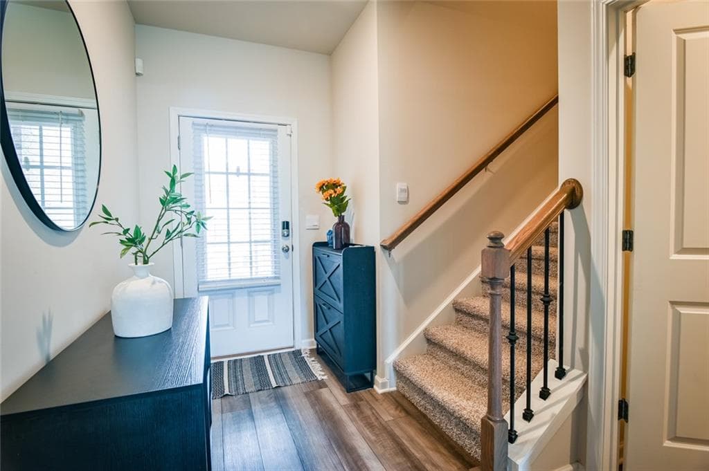 3 bedroom, 3 bathroom, 1,996 sq ft townhouse for sale at 4480 Treadle Road, Mableton, GA 30126 — photo 7