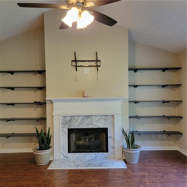 3 bedroom, 3 bathroom, 1,669 sq ft single family residence for sale at 5219 Leecroft Drive, Buford, GA 30518 — photo 5