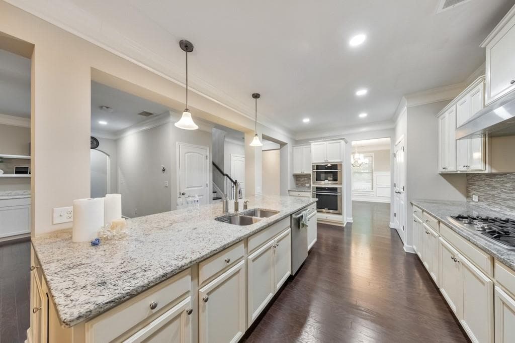 5 bedroom, 4 bathroom, 4,155 sq ft single family residence for sale at 1162 Smithwell Point, Kennesaw, GA 30152 — photo 10