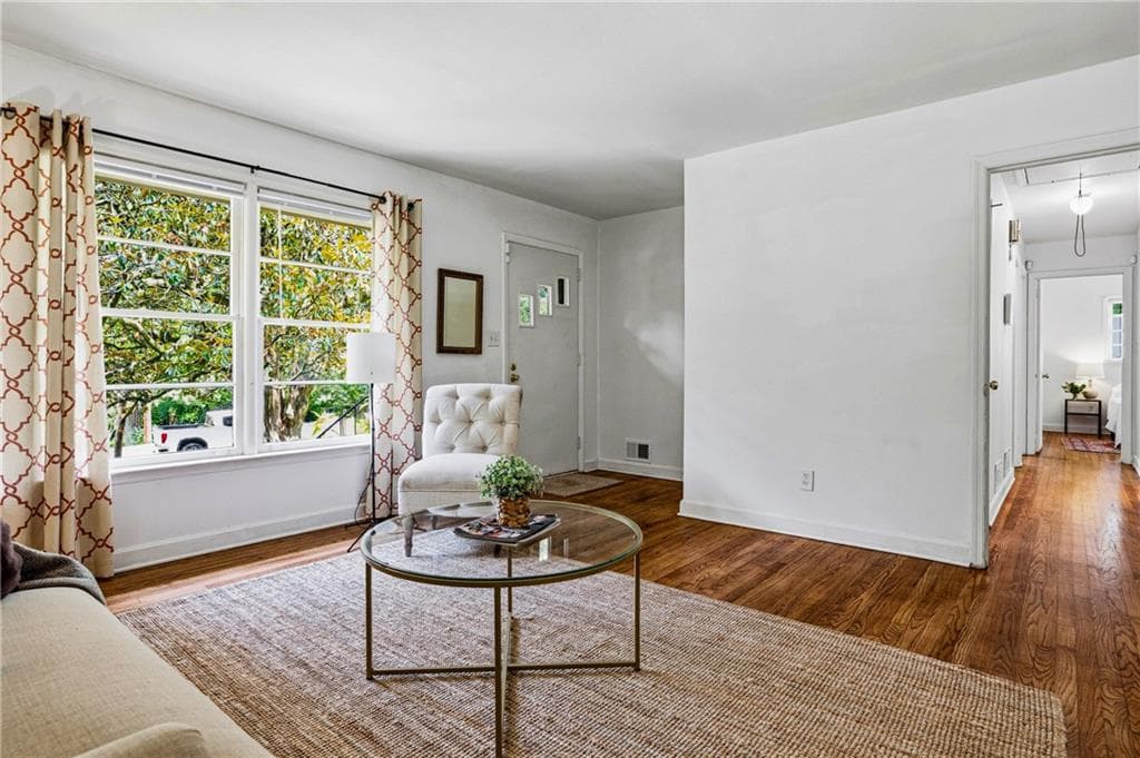 3 bedroom, 2 bathroom, 1,424 sq ft single family residence for rent at 640 Farrar Court, Decatur, GA 30032 for $2,000 a month — photo 7