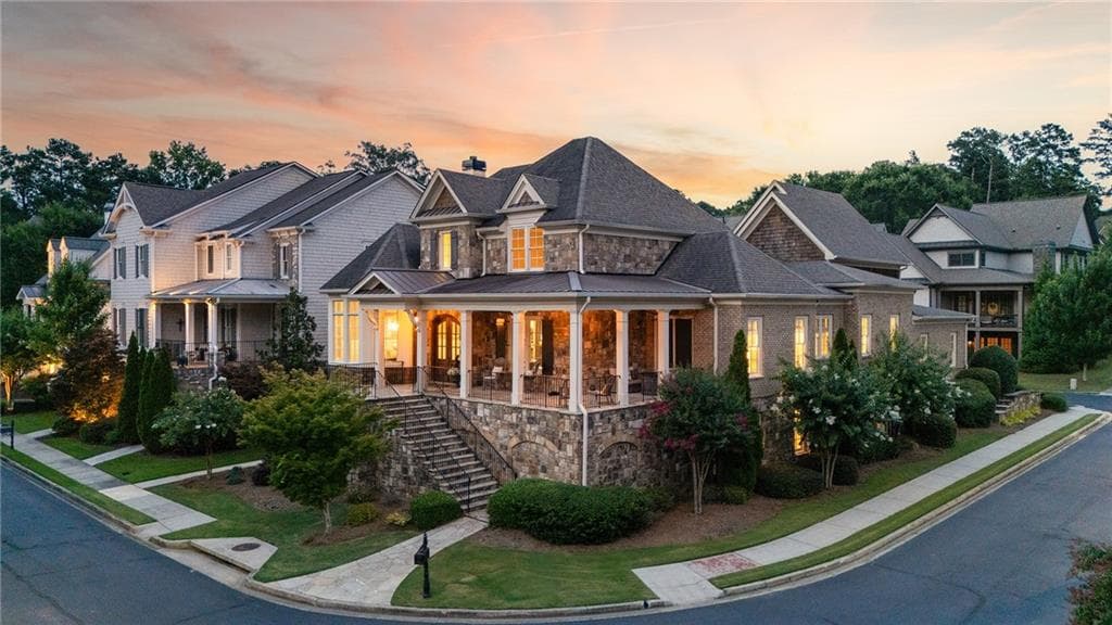 6 bedroom, 8 bathroom, 7,969 sq ft single family residence for sale at 5193 Creek Walk Circle, Peachtree Corners, GA 30092 — photo 2