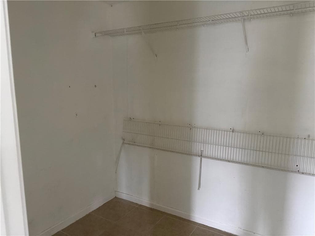 3 bedroom, 3 bathroom, 1,680 sq ft single family residence for sale at 5074 Windsor Forrest Lane, Atlanta, GA 30349 — photo 6