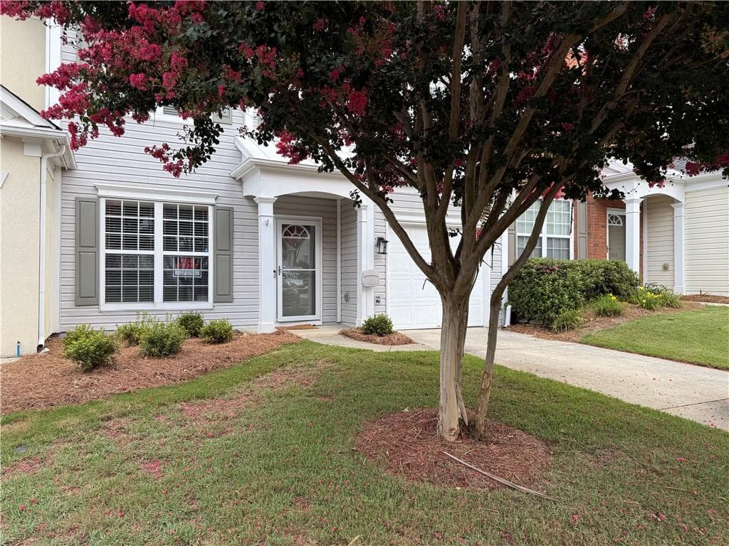 3 bedroom, 3 bathroom, 1,759 sq ft townhouse for rent at 3810 Timbercreek Circle, Roswell, GA 30076 for $2,600 a month — photo 2