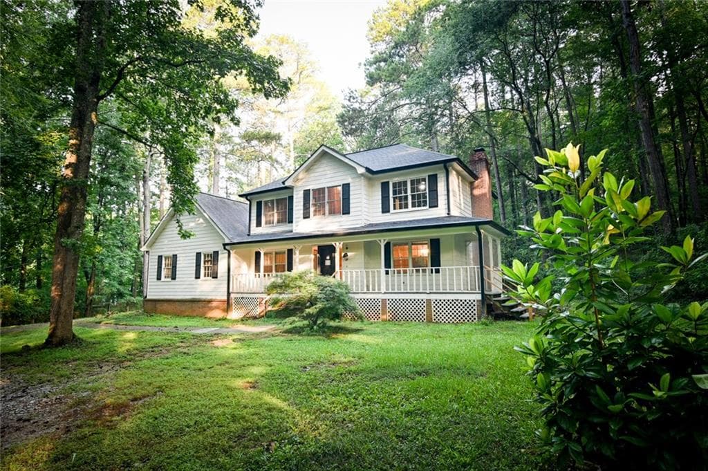 3 bedroom, 4 bathroom, 2,024 sq ft single family residence for sale at 3545 Rock Falls Drive, Snellville, GA 30039 — photo 3