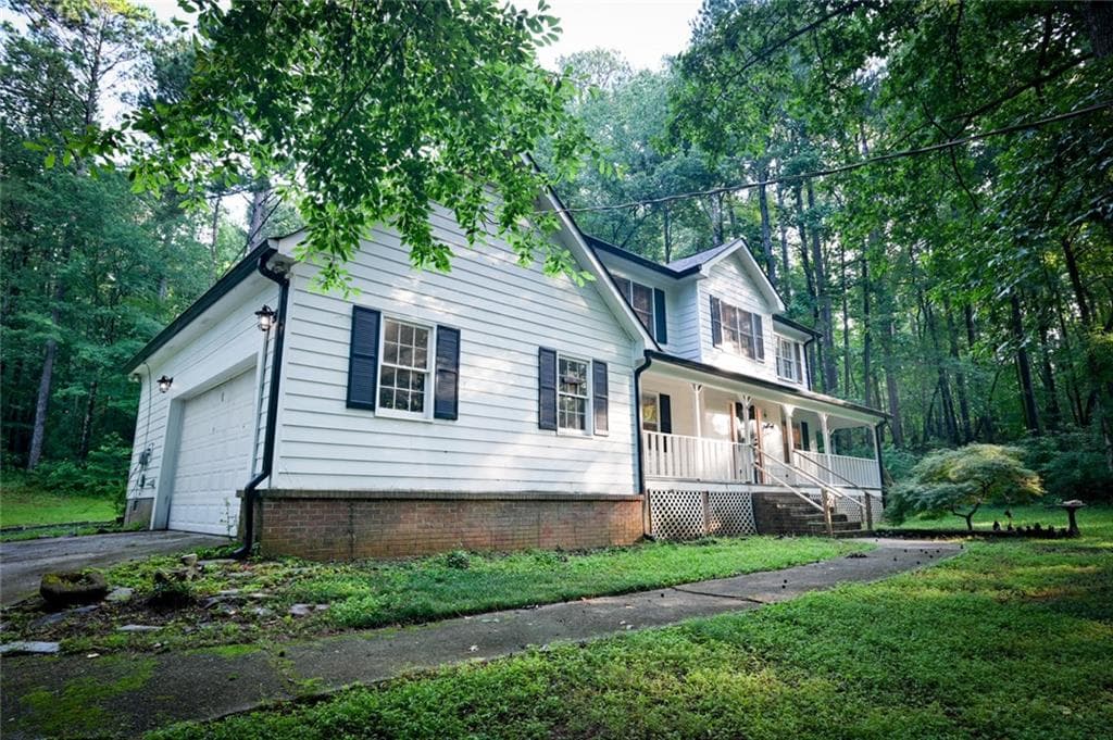 3 bedroom, 4 bathroom, 2,024 sq ft single family residence for sale at 3545 Rock Falls Drive, Snellville, GA 30039 — photo 6