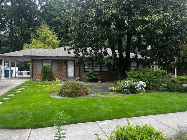 3 bedroom, 3 bathroom single family residence for rent at 564 Wimbledon Road, Atlanta, GA 30324 for $3,900 a month — photo 1 of 21