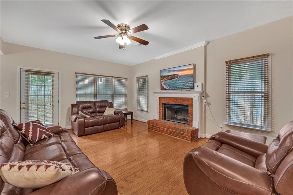 5 bedroom, 4 bathroom, 3,000 sq ft single family residence for sale at 4341 Laurian Drive, Kennesaw, GA 30144 — photo 8