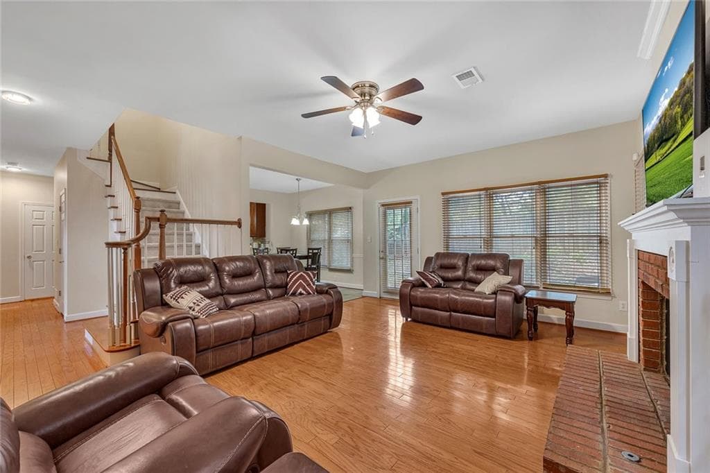 5 bedroom, 4 bathroom, 3,000 sq ft single family residence for sale at 4341 Laurian Drive, Kennesaw, GA 30144 — photo 9