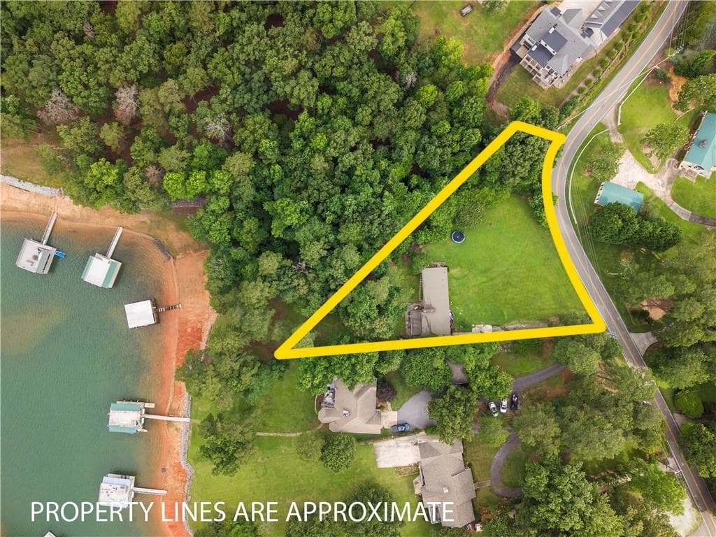 3 bedroom, 2 bathroom single family residence for sale at 7940 Lanier Drive, Cumming, GA 30041 — photo 8