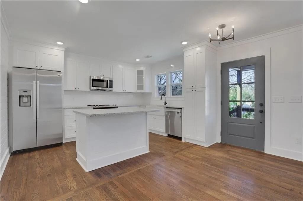 3 bedroom, 2 bathroom, 1,300 sq ft single family residence for rent at 1770 Crestridge Drive, Marietta, GA 30067 for $2,750 a month — photo 9