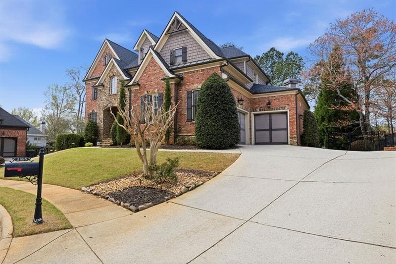 6 bedroom, 7 bathroom, 5,171 sq ft single family residence for sale at 2895 Lassiter Manor Drive, Marietta, GA 30062 — photo 5