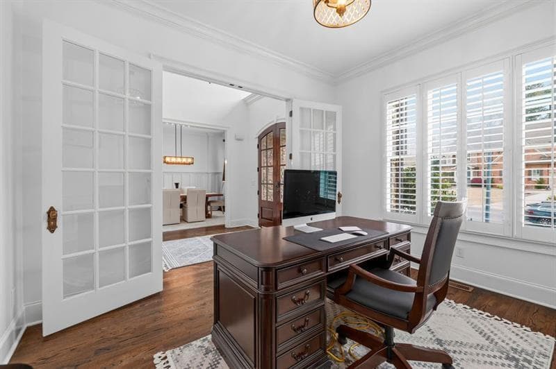 6 bedroom, 7 bathroom, 5,171 sq ft single family residence for sale at 2895 Lassiter Manor Drive, Marietta, GA 30062 — photo 9