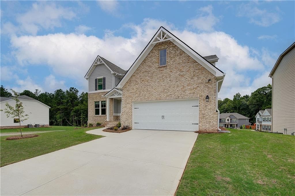 5 bedroom, 4 bathroom, 3,625 sq ft single family residence for sale at 1112 Brinshire Way, Locust Grove, GA 30248 — photo 2