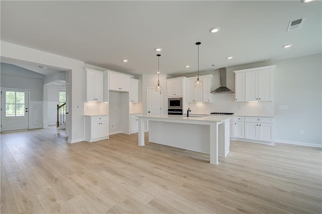 5 bedroom, 4 bathroom, 3,625 sq ft single family residence for sale at 1112 Brinshire Way, Locust Grove, GA 30248 — photo 10