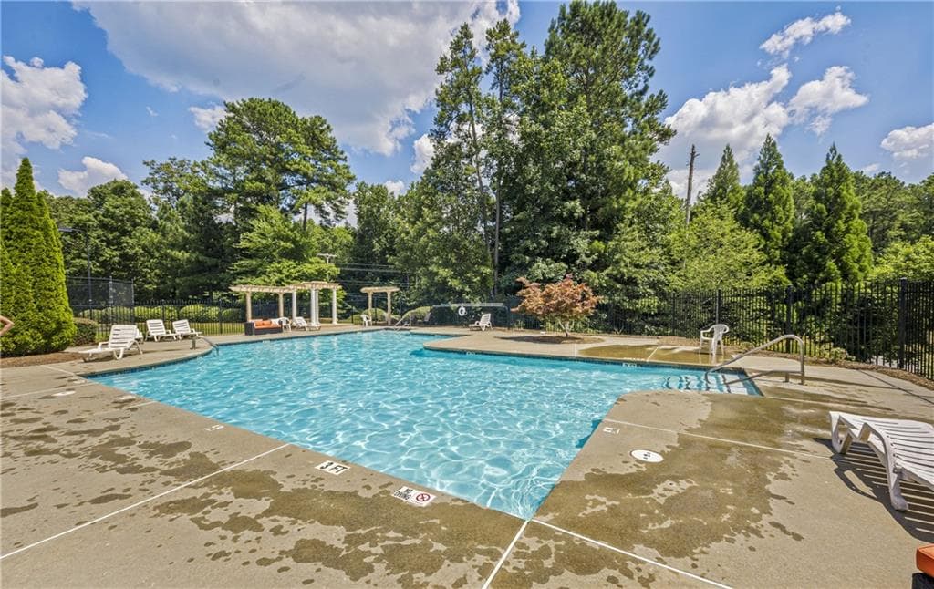 5 bedroom, 4 bathroom, 3,296 sq ft single family residence for sale at 2574 Saint Paul Drive, Atlanta, GA 30331 — photo 8