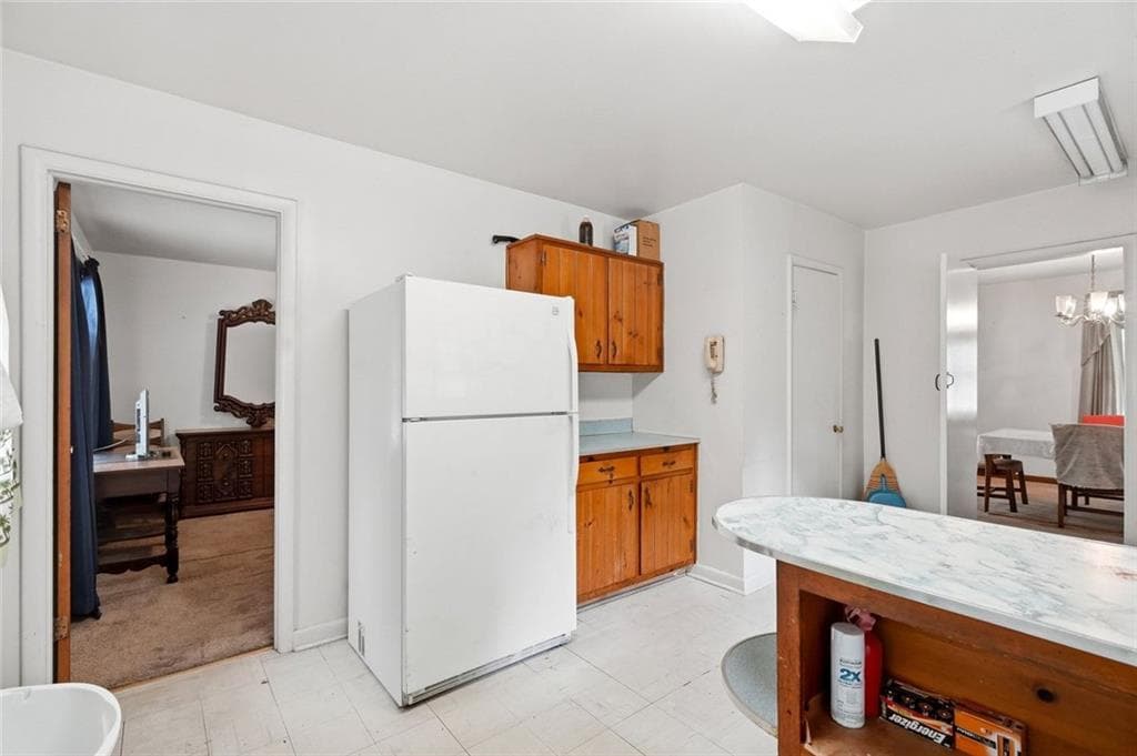 3 bedroom, 1 bathroom, 2,764 sq ft single family residence under contract at 210 Aaron Street, Atlanta, GA 30314 — photo 6
