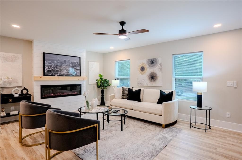 4 bedroom, 3 bathroom, 3,210 sq ft single family residence for sale at 160 Rosewood Circle, Covington, GA 30016 — photo 5