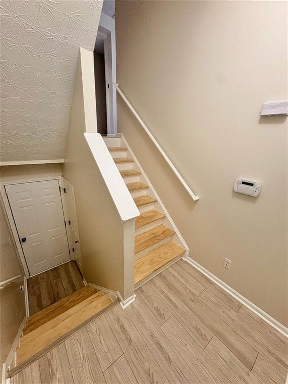 2 bedroom, 3 bathroom, 1,368 sq ft townhouse for rent at 231 Village Square Drive, Woodstock, GA 30188 for $1,995 a month — photo 4
