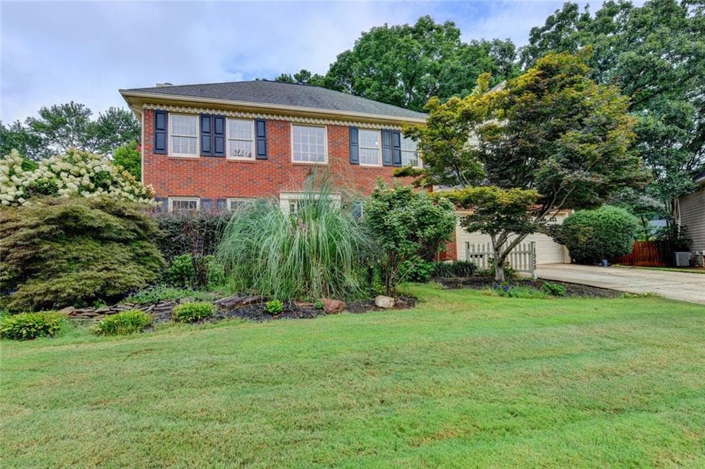 4 bedroom, 3 bathroom, 2,065 sq ft single family residence for sale at 1955 Federal Court, Lawrenceville, GA 30044 — photo 4